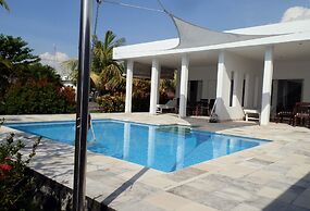 Villa Cymopoleia