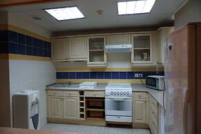 E5 Apartments