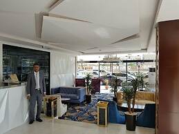Al Muhaidb Residence Al Malaz  7 - Economic