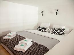 BC7 Apartments
