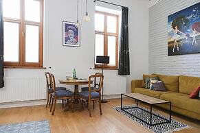 BC7 Apartments
