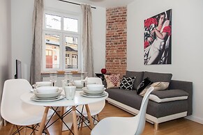 BC7 Apartments