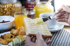 AisanA Hotel Korat