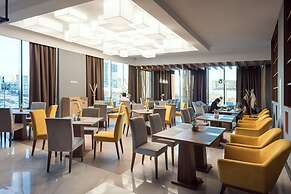 The Square Hotel