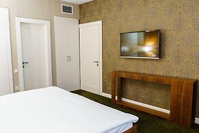 The Square Hotel