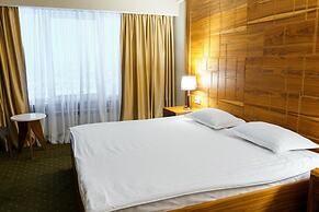 The Square Hotel