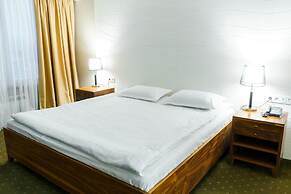 The Square Hotel