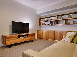 Northbank House