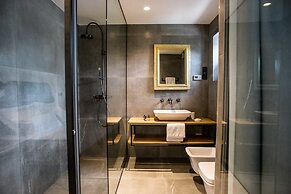 Vault Hotel