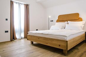 Vault Hotel
