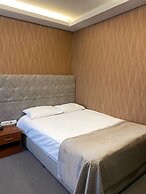 Gold City Hotel