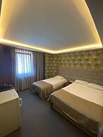 Gold City Hotel