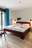 Xotel