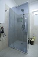 Tes Hotel