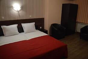 Bon Bon Hotel