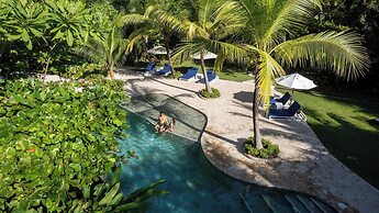 Hotel Nantipa - A Tico Beach Experience