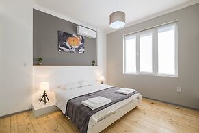 Stylish 2 BR Home in Center of Sofia