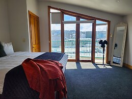 U Suites on Courtenay
