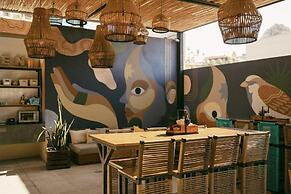 Mayan Monkey Los Cabos | Social Hotel