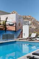 Mayan Monkey Los Cabos | Social Hotel