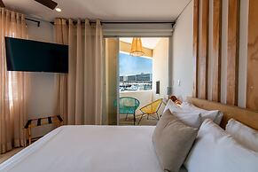 Mayan Monkey Los Cabos | Social Hotel