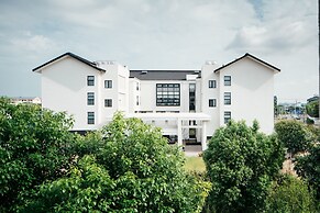 Cendre Hotel