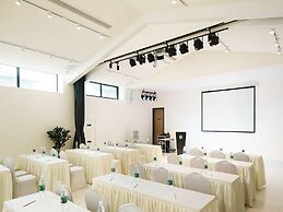 Cendre Hotel