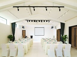 Cendre Hotel