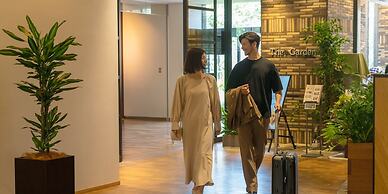 Ours Inn Hankyu