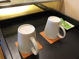 Ours Inn Hankyu