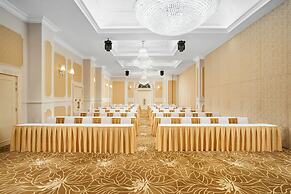 Four Points by Sheraton Lang Son