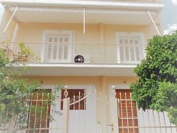 Elena's House