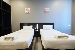 Elite Hotel Muar
