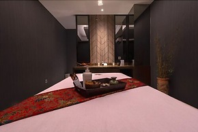 Grand Picasso Hotel