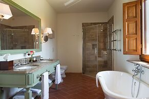 Viesca Toscana Suites & Villas