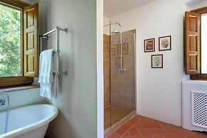 Viesca Toscana Suites & Villas