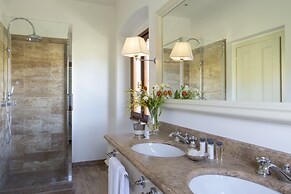 Viesca Toscana Suites & Villas