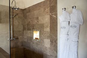 Viesca Toscana Suites & Villas