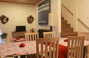 Kim Villa