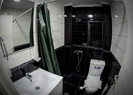 Crown Hotel