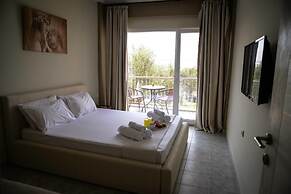 Crown Hotel
