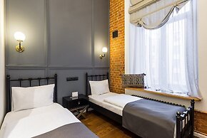 F12 Apartments