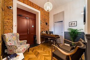F12 Apartments