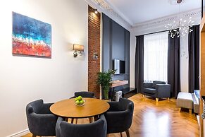 F12 Apartments