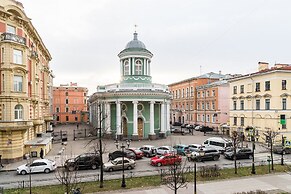 F12 Apartments