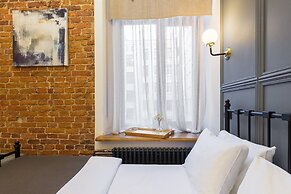 F12 Apartments