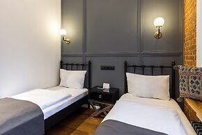 F12 Apartments