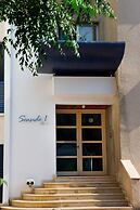 Seaside Luxury Beach Apartment