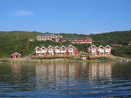 Tjeldsundbrua Hotel
