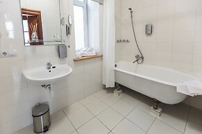 Bearsleys Archers Apartments